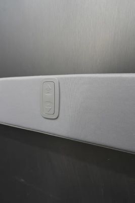 パノラマ式電動テスラモデルY 屋根交換 自動車部品 熱隔熱