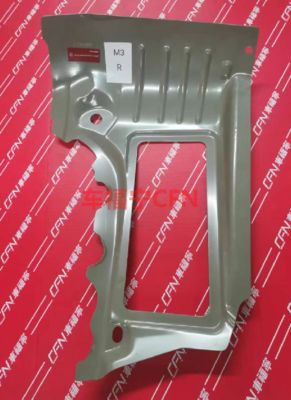 テスラ右側外パネル延長 1109300-SC-A 鉄 0.35KG