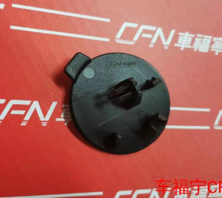 テスラ モデルS フロントバンパー 牽引フックカバー 2021-2023 ブラックプラスチック