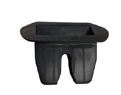 テスラ モデル3 (2017-2023) 用リフトゲートシンチラッチカバー 1092308-00-F