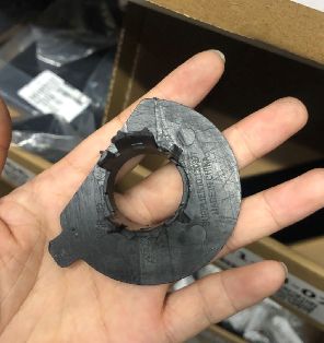 テスラ モデルS フロントバンパー パーキングセンサー ブラケット S1 2015-2021