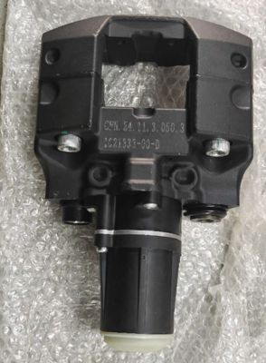 テスラ パーキングブレーキキャリパー 左側 (パッドなし) 1021333-00-D