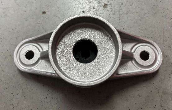 テスラモデルY/3 2017-2023用の上部マウントゴム